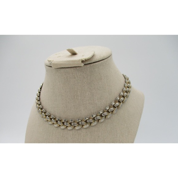 Vintage Crown Trifari Pat 156994 Heavy Silvertone Link Chain Necklace 15 Inch - Picture 8 of 10
